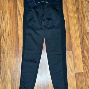 NVGTN Contour Seamless Leggings